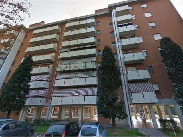 Appartamento in vendita di 66 m² in Via Praga, 7