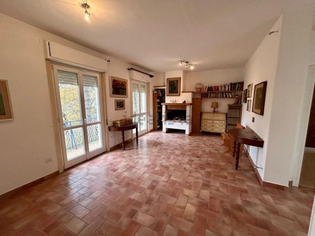 Appartamento in vendita di 68 m² in Località Prodo, 67