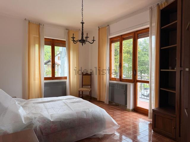 Appartamento in vendita di 68 m² in Via Vara Superiore, 116