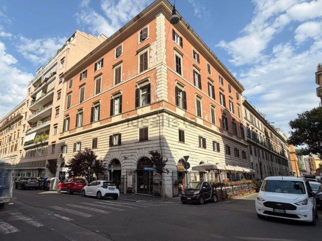 Appartamento in vendita di 68 m² in Via Alessandria, 154