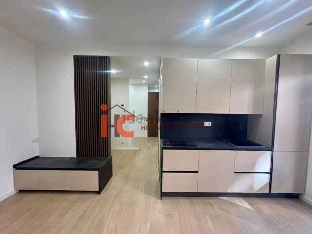 Appartamento in vendita di 68 m² in Via Antonio Locatelli