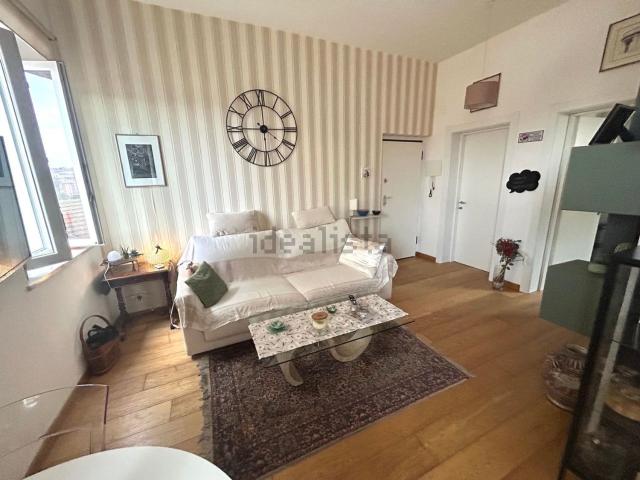 Appartamento in vendita di 68 m² in Via Circonvallazione