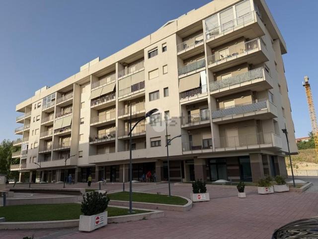 Appartamento in vendita di 68 m² in Via dei Molinari, 38