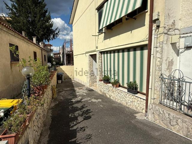 Appartamento in vendita di 68 m² in Via dei Narcisi, 25