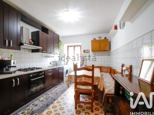 Appartamento in vendita di 68 m² in Via dell&apos Eremo, 21
