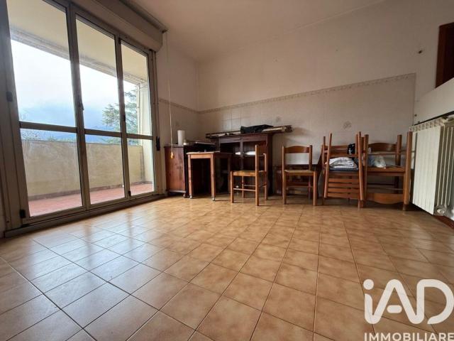 Appartamento in vendita di 68 m² in Via della Colletta