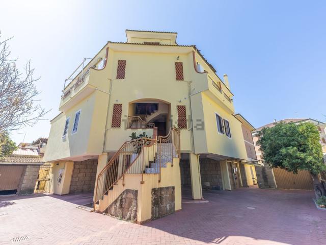 Appartamento in vendita di 68 m² in Via delle Attinie