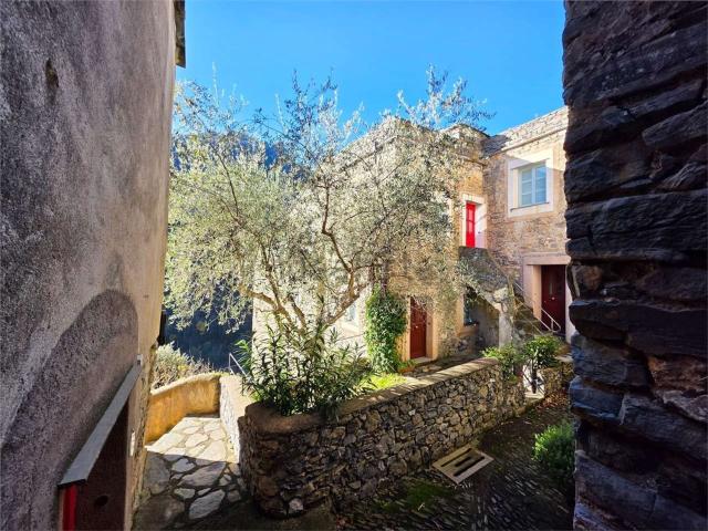 Appartamento in vendita di 68 m² in Via Du Fontanin Colletta, 5