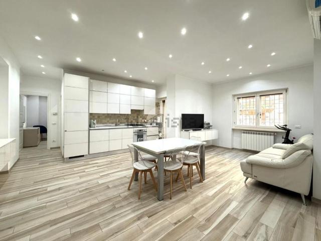 Appartamento in vendita di 68 m² in Via Giovanni Caselli, 39