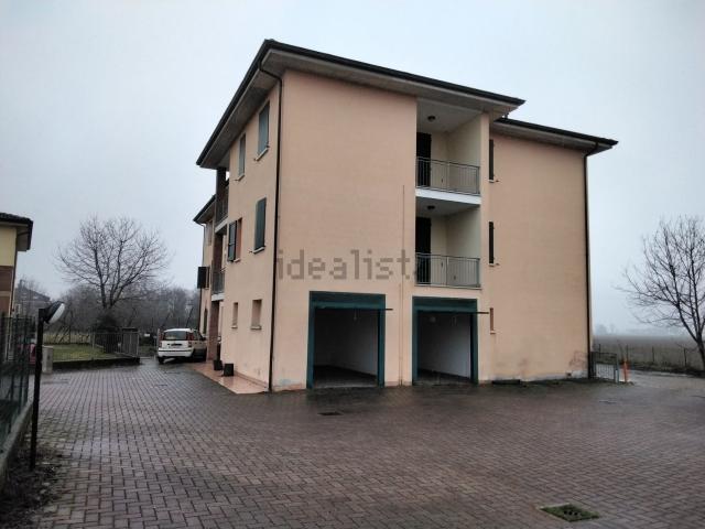 Appartamento in vendita di 68 m² in Via Guastalla, 203