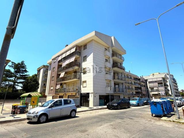 Appartamento in vendita di 68 m² in Via Guido Dorso, 135