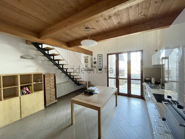 Appartamento in vendita di 68 m² in Via Po