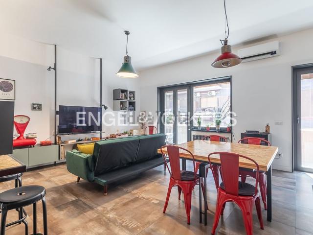Appartamento in vendita di 68 m² in Via Renato Simoni