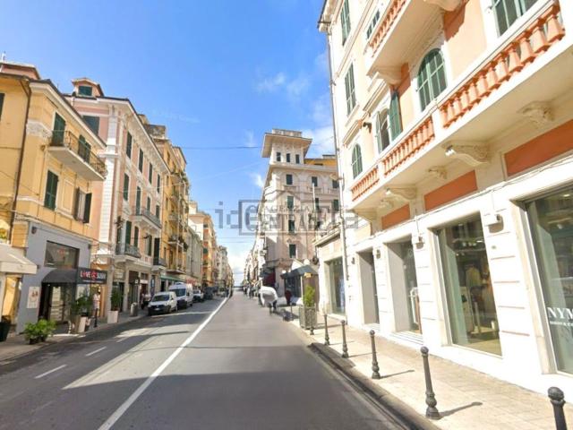 Appartamento in vendita di 68 m² in Via Roma