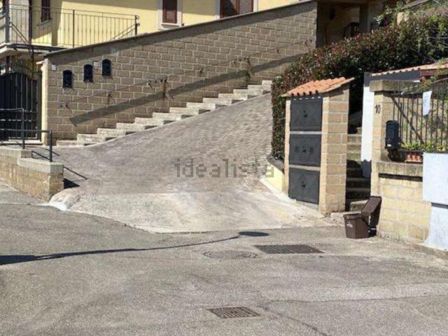 Appartamento in vendita di 698 m² in Via Fratelli Rosselli