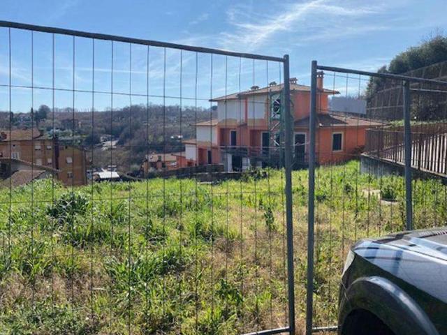 Appartamento in vendita di 698 m² in Via Fratelli Rosselli