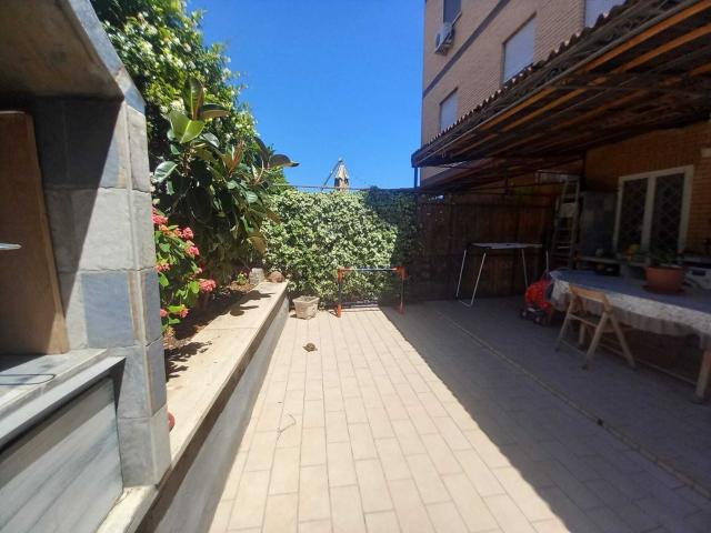 Appartamento in vendita di 69 m² in Strada di Paterno, 89