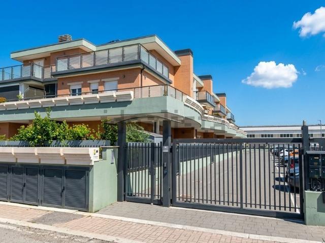 Appartamento in vendita di 69 m² in Via Caiolo
