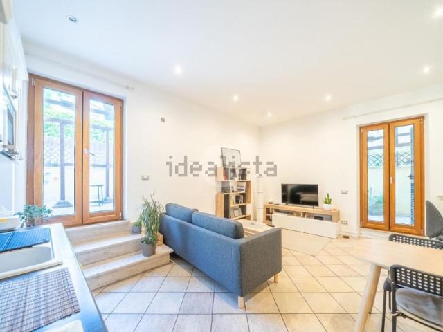 Appartamento in vendita di 69 m² in Via Corleto Perticara, 7