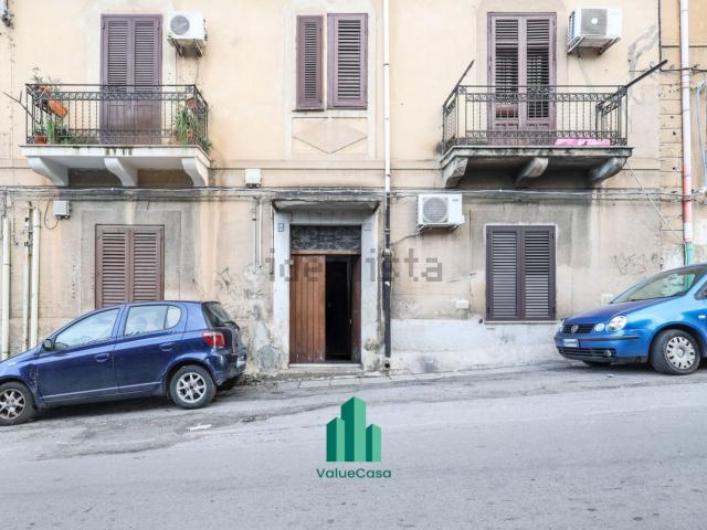 Appartamento in vendita di 69 m² in Via Decollati, 58