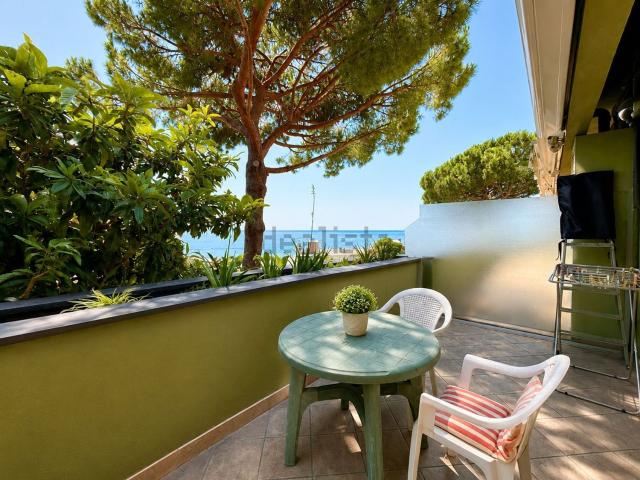 Appartamento in vendita di 69 m² in Via del Mare, 44