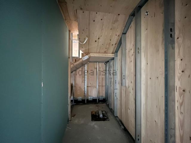 Appartamento in vendita di 69 m² in Via dell&apos Arno