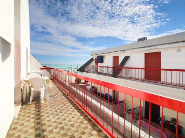 Appartamento in vendita di 73 m² in Lungomare Europa, 146