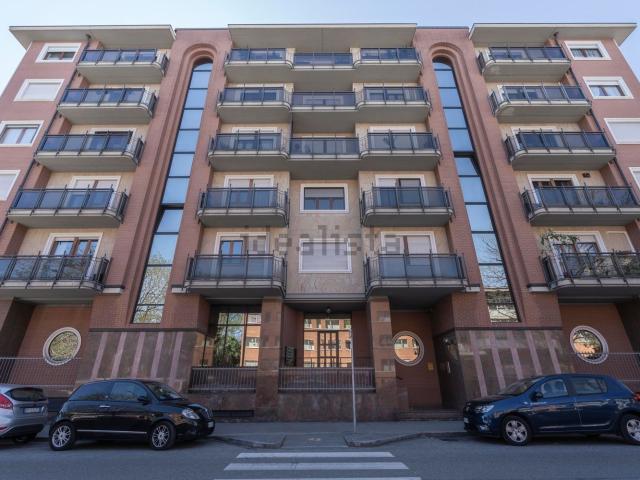 Appartamento in vendita di 73 m² in Via Tofane, 27