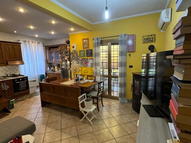 Appartamento in vendita di 73 m² in Via Torri di Castel di Leva, 13