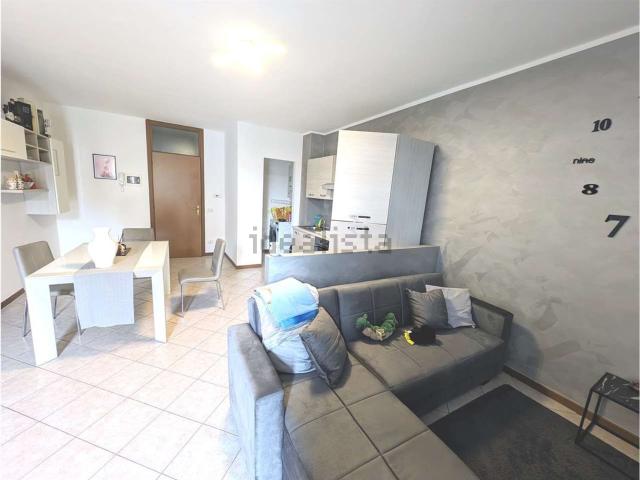 Appartamento in vendita di 73 m² in Via Varese, 3