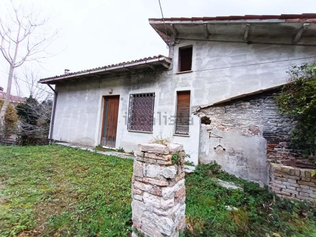 Appartamento in vendita di 73 m² in Via Acqua Santa, 10