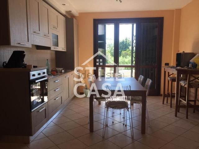 Appartamento in vendita di 73 m² in Via delle Industrie, 98