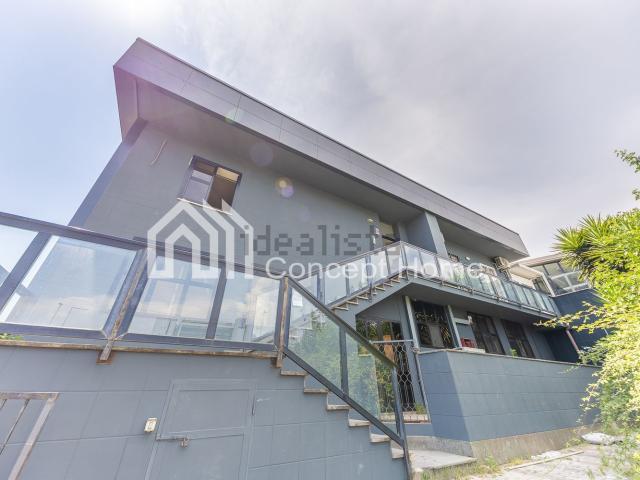 Appartamento in vendita di 73 m² in Via Laurentina, 928