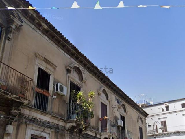 Appartamento in vendita di 73 m² in Via Plebiscito, 2