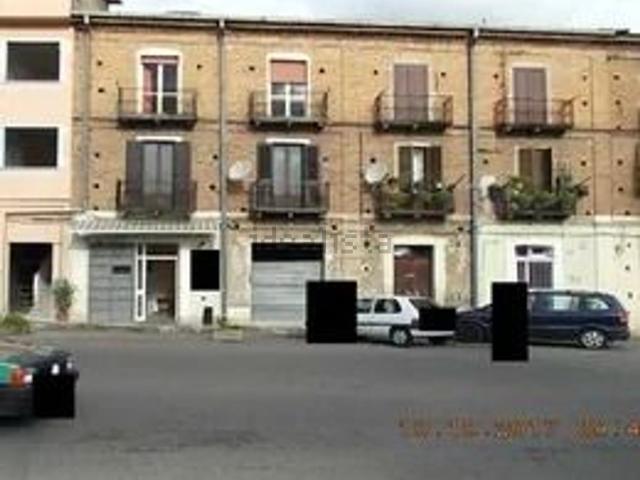 Appartamento in vendita di 73 m² in Via Romualdo Montagna