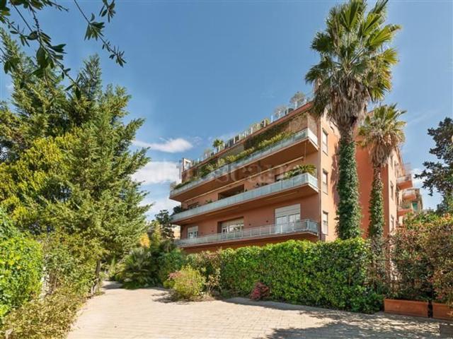 Appartamento in vendita di 700 m² in Via di San Valentino