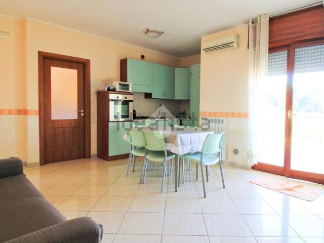 Appartamento in vendita di 70 m² in Contrada Stazione, 175