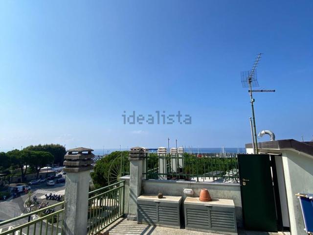 Appartamento in vendita di 70 m² in Corso Cristoforo Colombo, 42