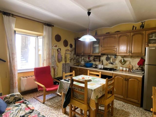 Appartamento in vendita di 70 m² in Corso Umberto I, 54