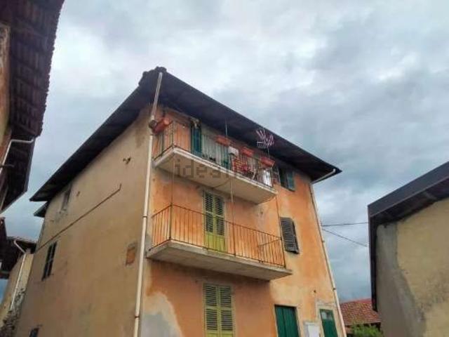 Appartamento in vendita di 70 m² in Frazione Centro, 11