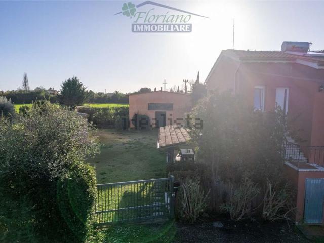 Appartamento in vendita di 70 m² in Località Chiesa Vecchia