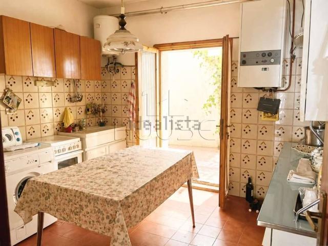Appartamento in vendita di 70 m² in Località Valdazze, 61