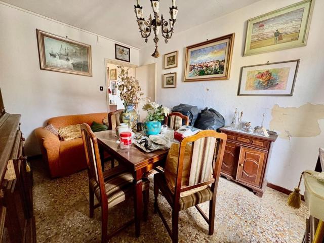 Appartamento in vendita di 70 m² in Piazza Cavour