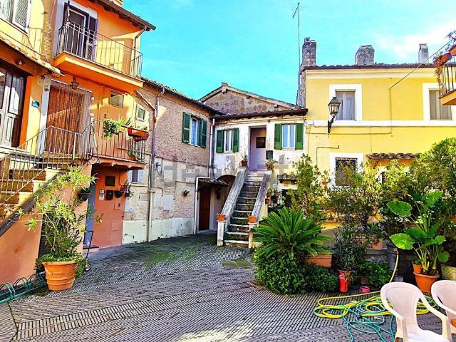 Appartamento in vendita di 70 m² in Piazza Giuseppe Garibaldi, 31