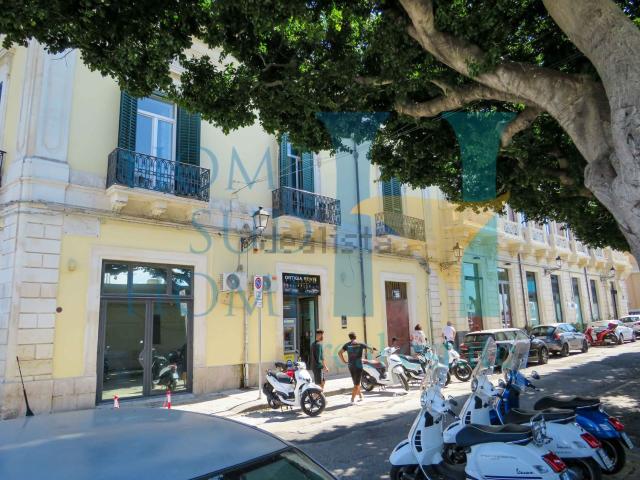 Appartamento in vendita di 70 m² in Piazza ortigia, 1