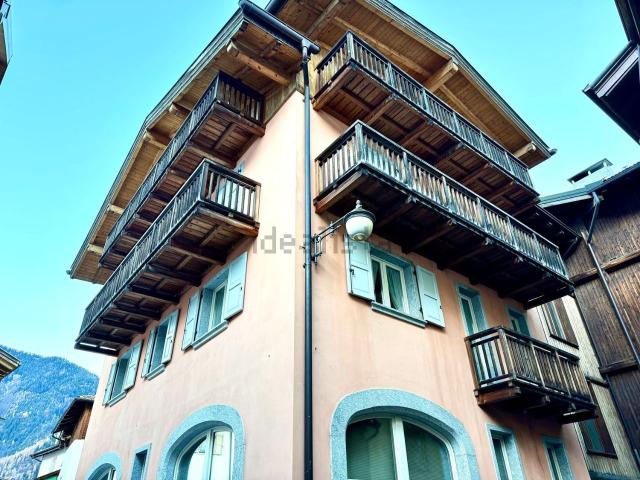 Appartamento in vendita di 70 m² in Piazza San Gerolamo, 10
