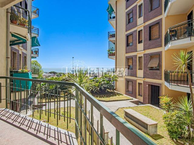 Appartamento in vendita di 70 m² in Piazzale Commendator Giuseppe Rocca, 5