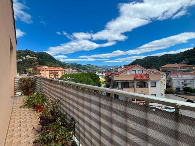 Appartamento in vendita di 70 m² in Strada Statale 1