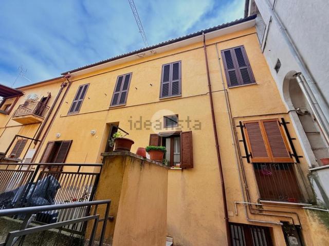 Appartamento in vendita di 70 m² in Vico dello Zoppo, 6