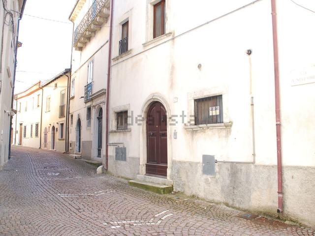 Appartamento in vendita di 70 m² in Via 4 Novembre